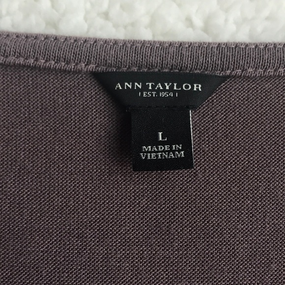 Ann Taylor ruffle long sleeve T-shirt - Picture 4 of 4